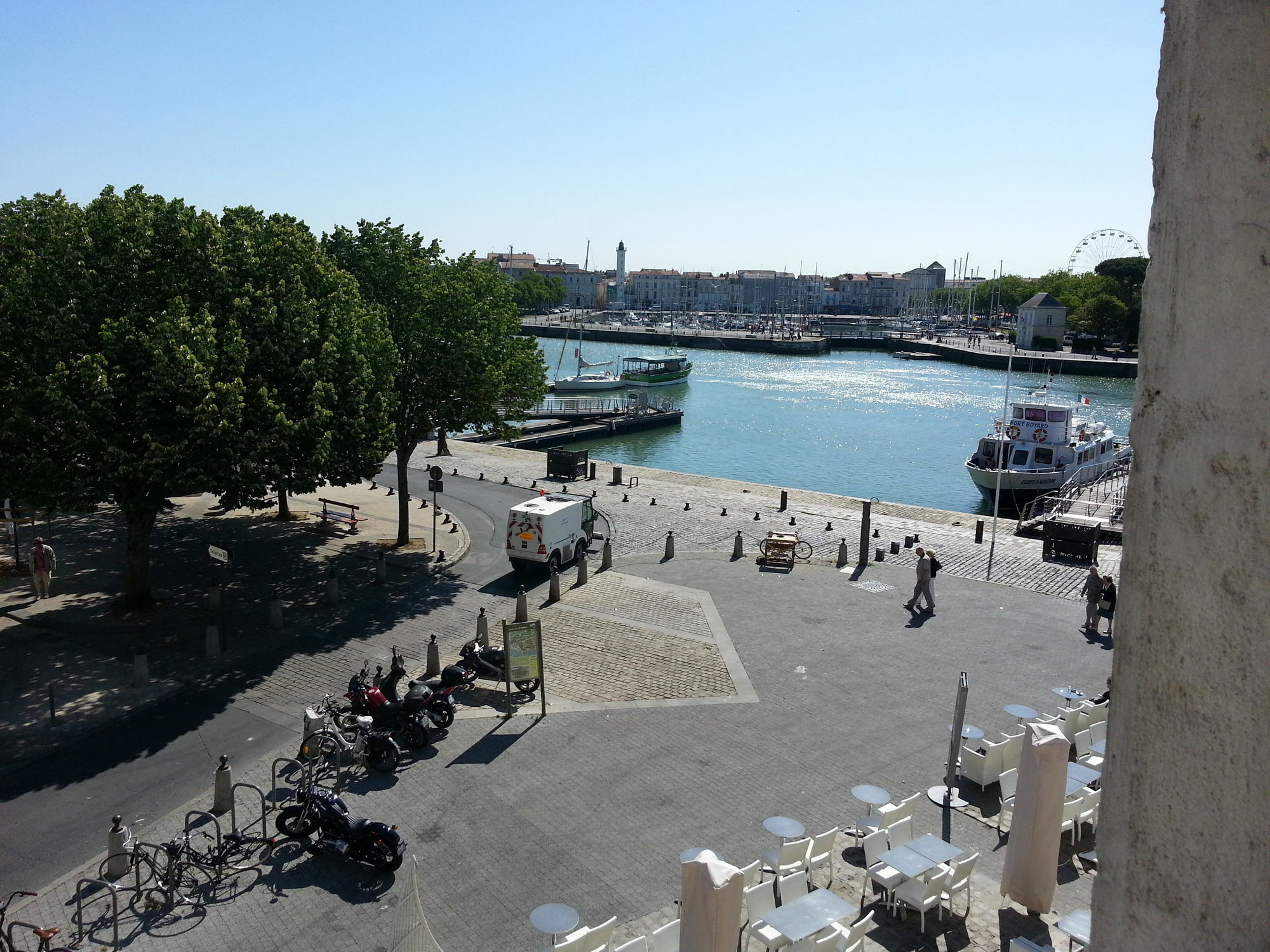 Maisons Du Monde Hotel & Suites - La Rochelle Vieux Port Exteriör bild